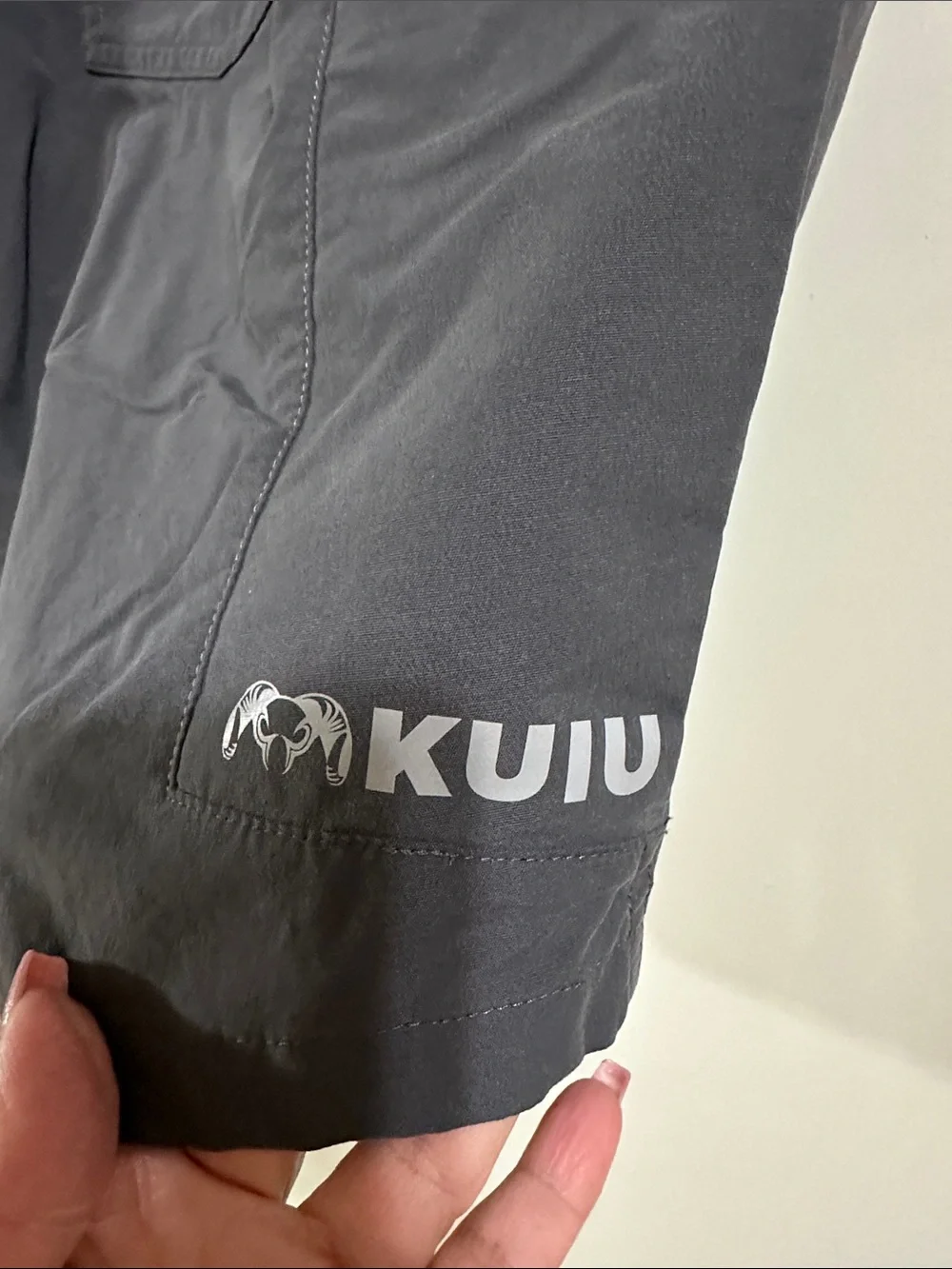 KUIU Gunmetal 10” shorts size 42